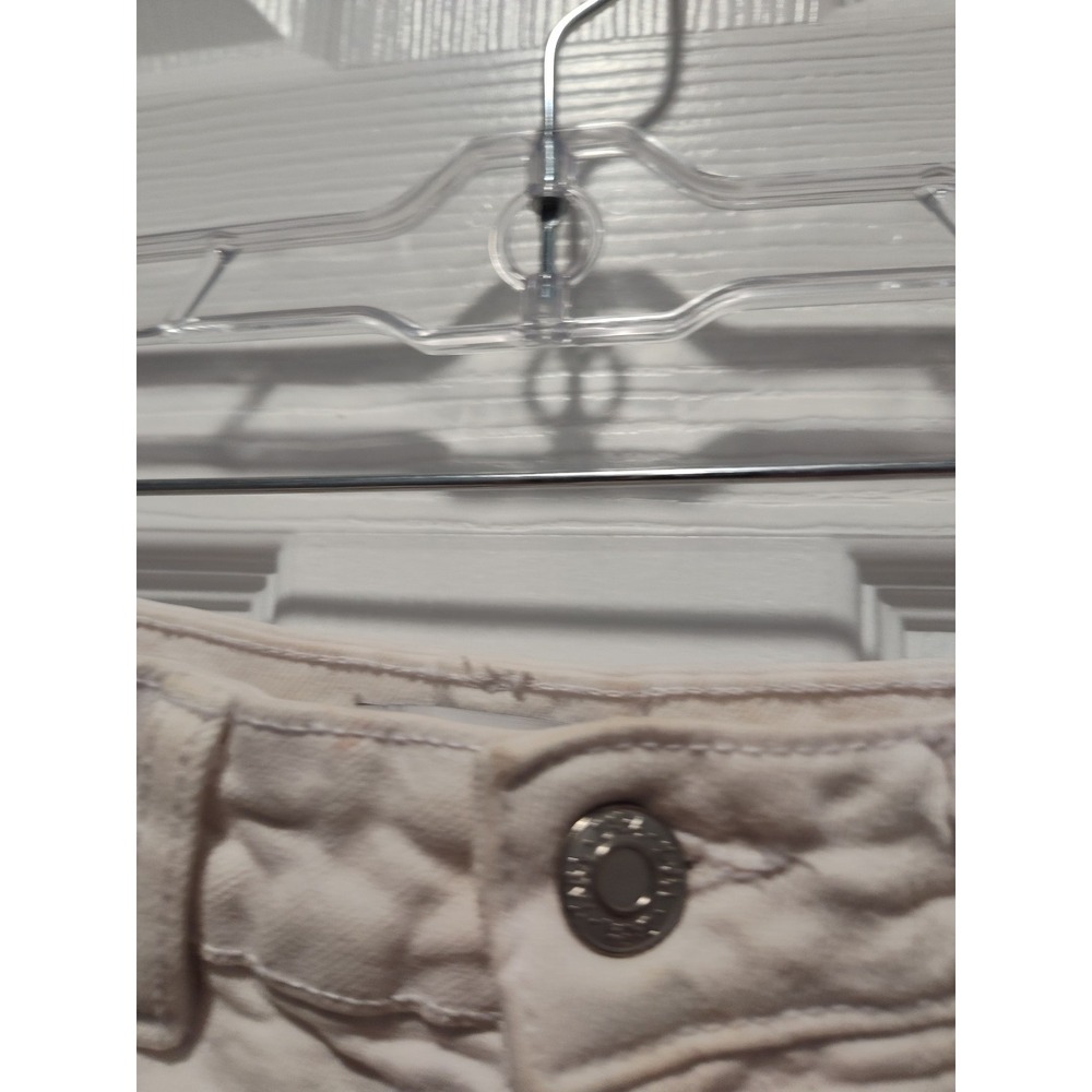 Zara White Distressed Denim Shorts Short/Cut Offs‎ Raw Hem Sz 6 USA - Picture 3 of 7